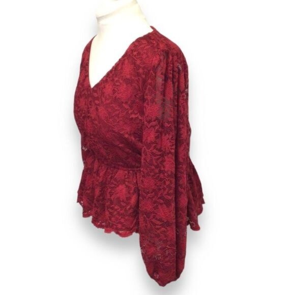 Maurice’s Womens Long Sleeve V Neck Lace Holiday Blouse, Red, size XL - Picture 3 of 9